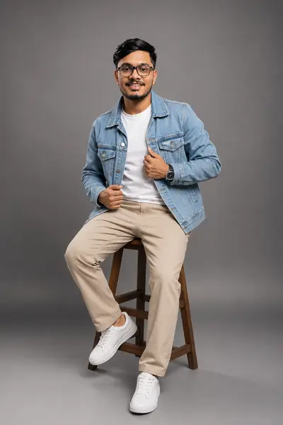 Studio Portrait Photography AI Prompt 2